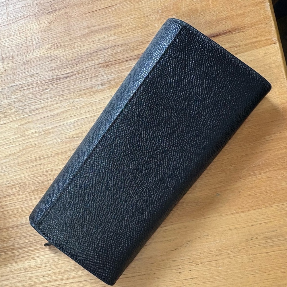 Coach Black large wallet - Picture 3 of 3
